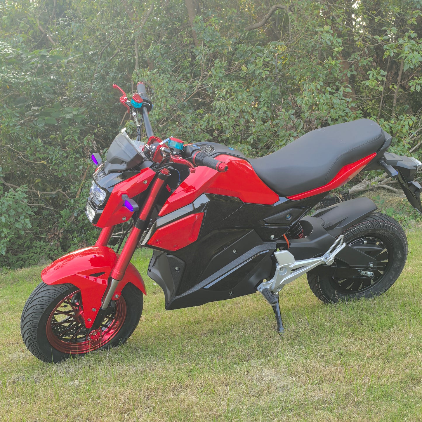 New Bentian electric motorcycle, fast racing, off-road, factory price, energy saving